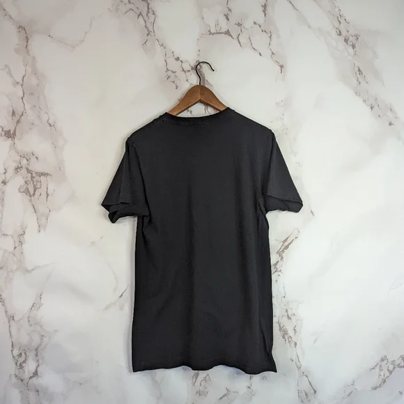 Crunchy Roll Demon Slayer T Shirt Kimetsu No Yaiba Womens Medium Black Season 1 - Picture 6 of 6